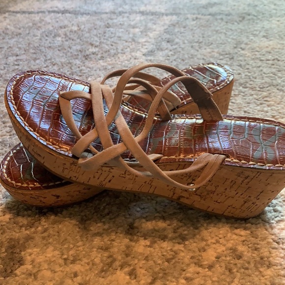 Sam Edelman strappy brown sandal! - Picture 1 of 4